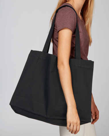 Shopping_Bag_Black_Studio_Front_Main_5