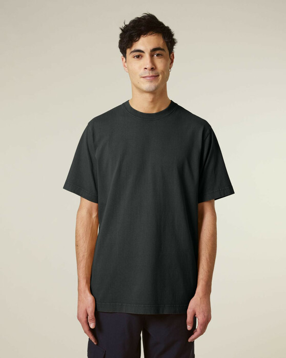 Freestyler Vintage_G. Dyed Black Rock_Studio_Front_Main_1