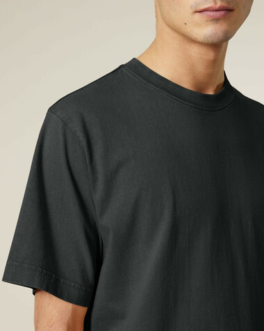 Freestyler Vintage_G. Dyed Black Rock_Studio_Front_Detail_0