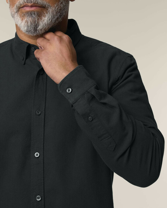 Stanley Oxford Shirt_Black_Studio_Front_Detail_0